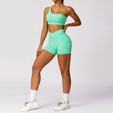  AKER Adapt sorts bra - Green